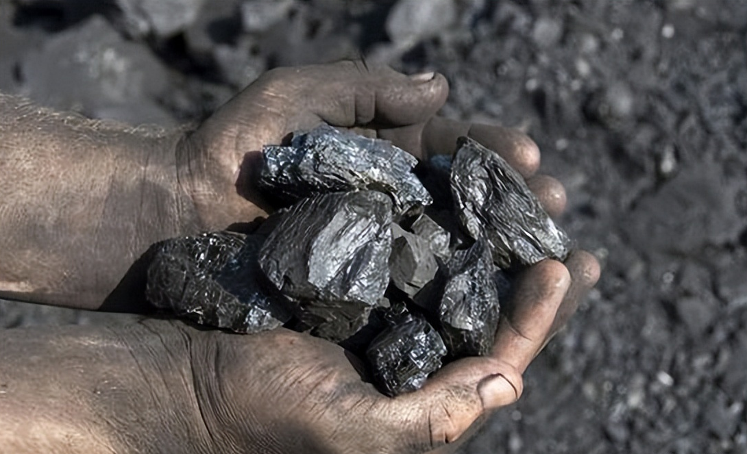 中国煤炭是按什么进行分类的?分为哪几种?
